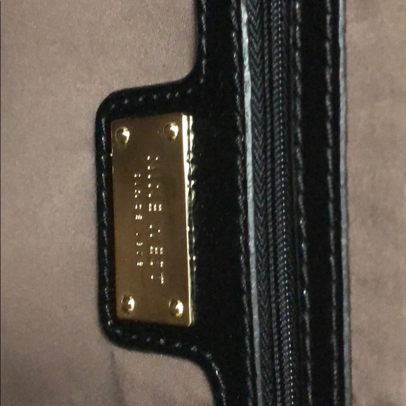 Large Nine West Clutch - Picture 6 of 6